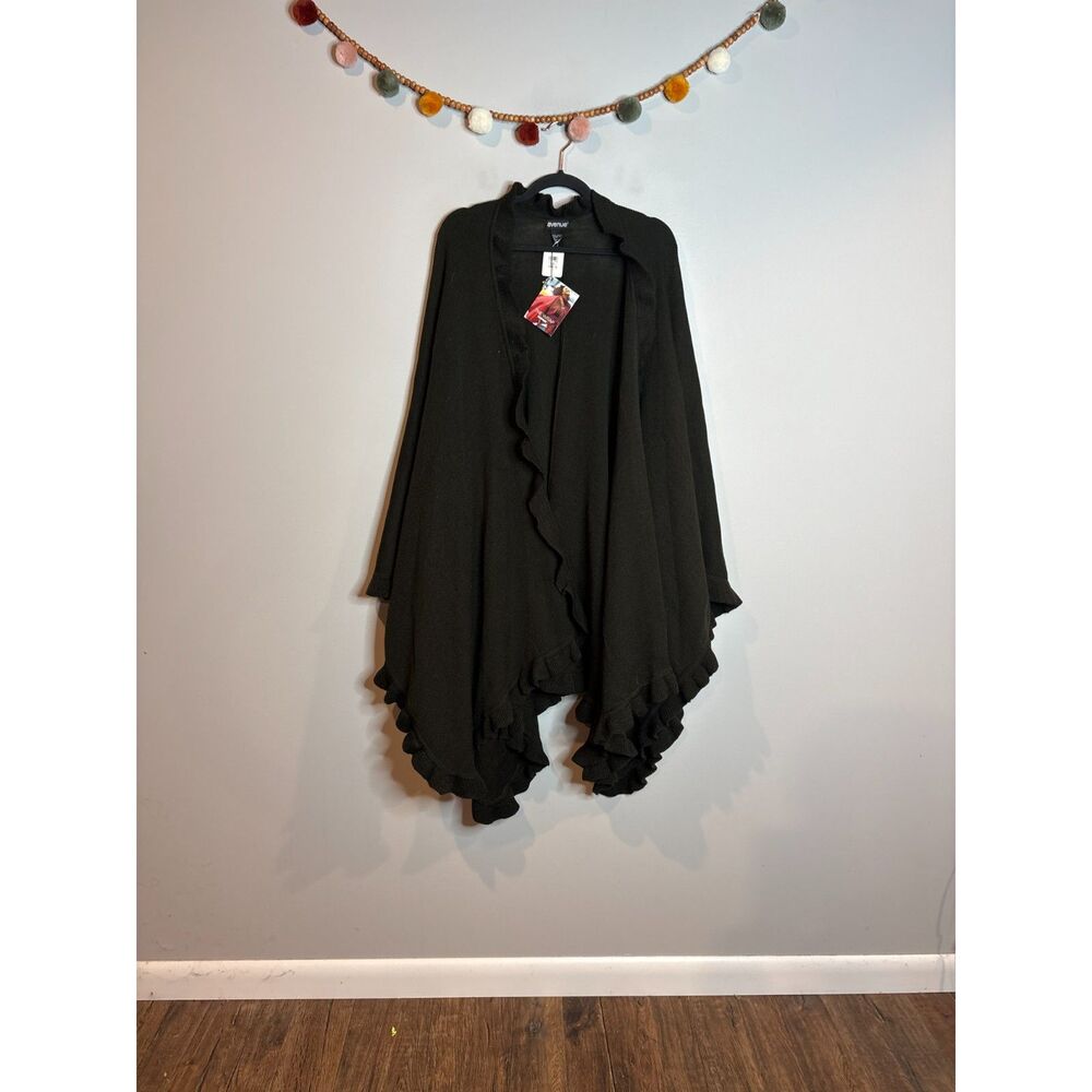 NWT Avenue charocal knit Wrap sweater poncho